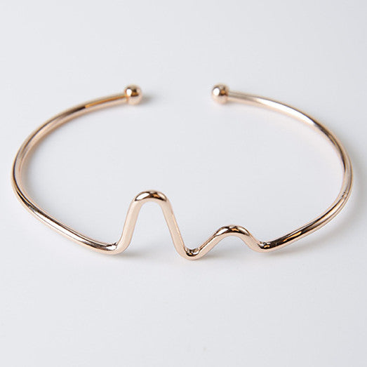 18k 750 SOLID YELLOW GOLD ADJUSTABLE DAINTY HEARTBEAT BRACELET NEW! | eBay